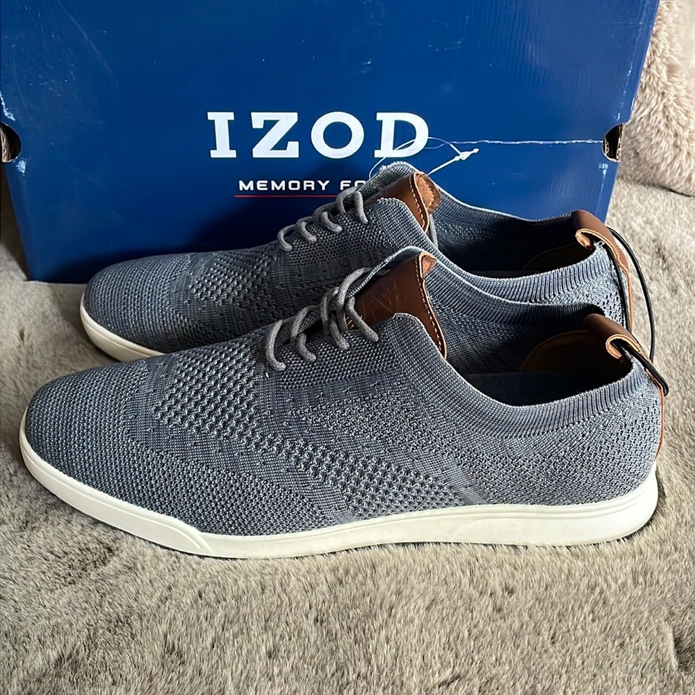Izod - Men’s Memory Foam Shoes